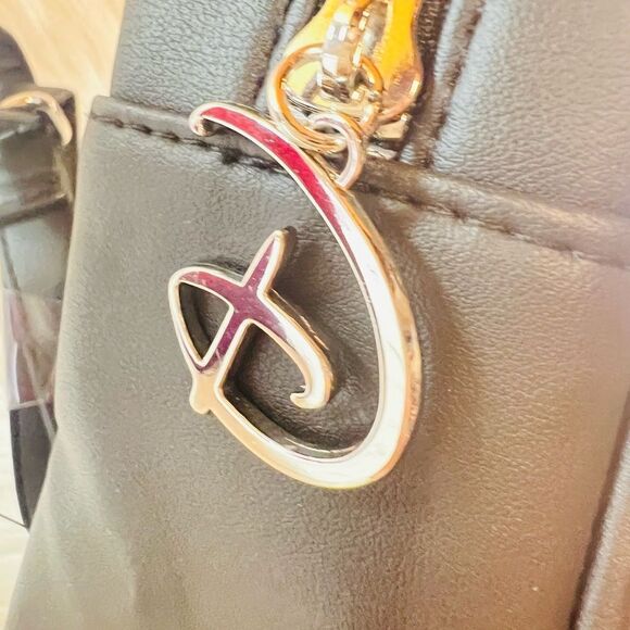 Disney Minnie Mouse Backpack - Picture 4 of 5